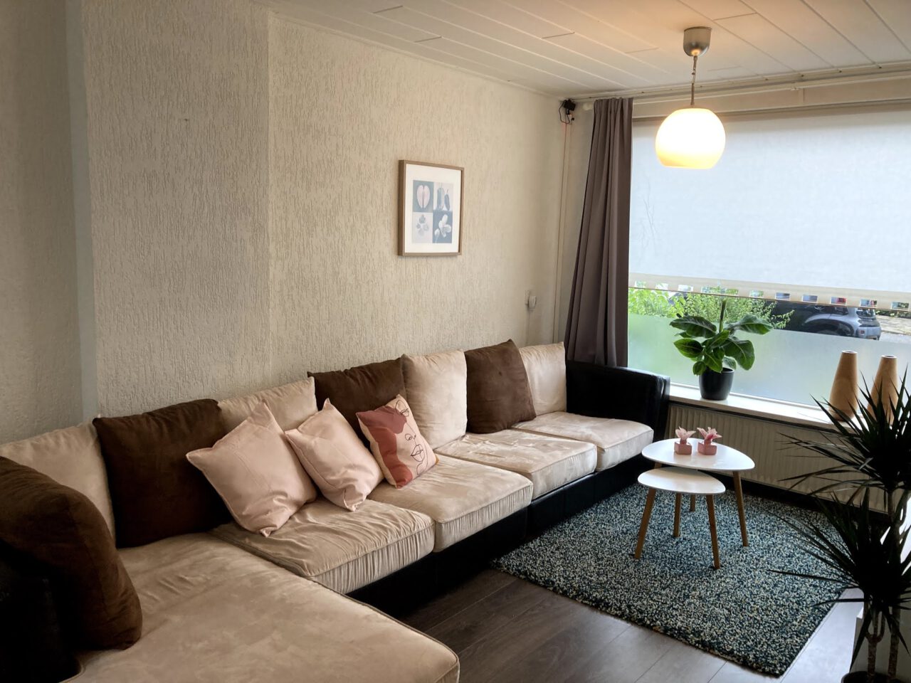Woonkamer Reigersstraat https://www.molenaarvastgoedstyling.nl/wp-content/uploads/2017/04/Woonkamer-Reigersstraat-1280x960.jpg