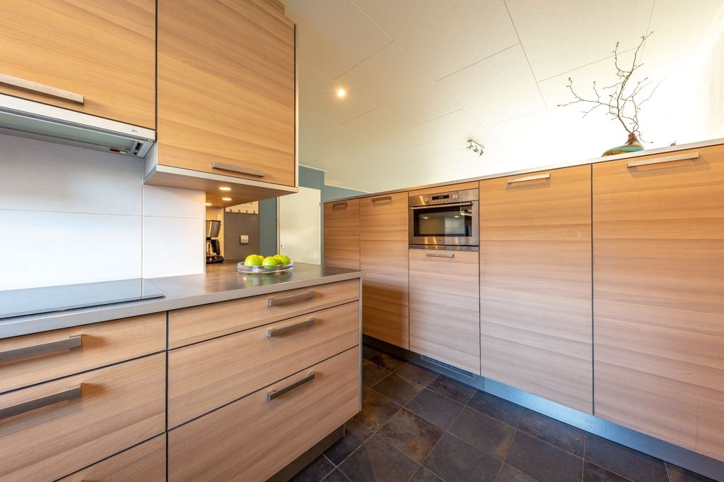 Keuken Moerbeibloesem https://www.molenaarvastgoedstyling.nl/wp-content/uploads/2022/02/Keuken-Moerbeibloesem.jpg
