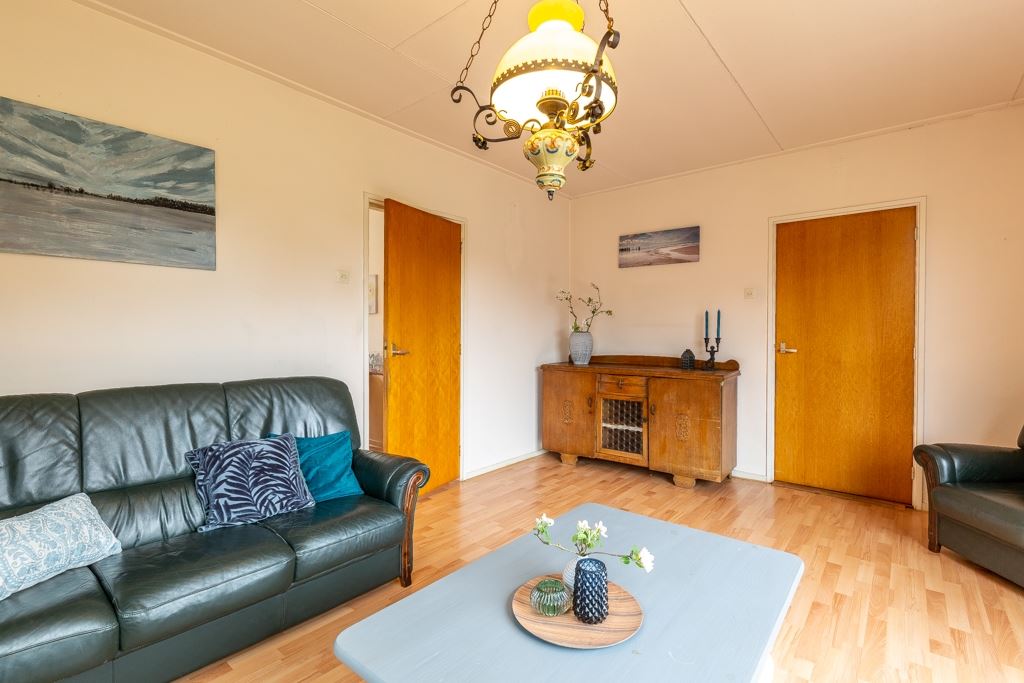 Woonkamer Hoofdstraat Varsselder https://www.molenaarvastgoedstyling.nl/wp-content/uploads/2022/05/Woonkamer-Hoofdstraat-Varsselder.jpg